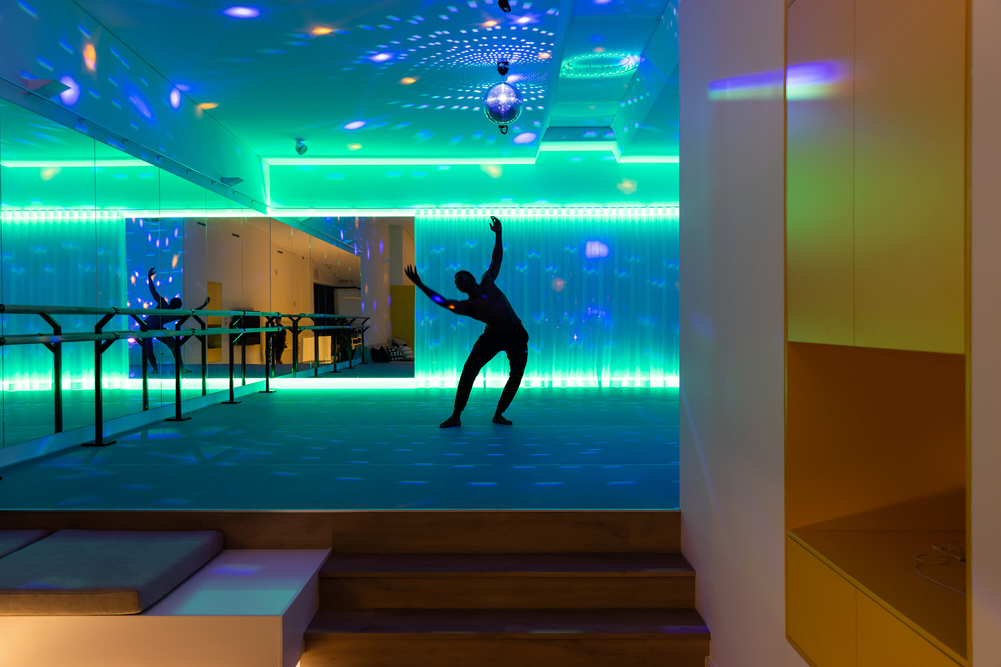 Dancing Sunshine Studio
